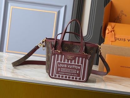 Neverfull Bandoulière Inside Out Bag