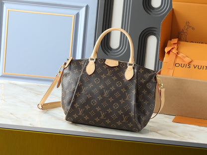 Turenne MM Handbag