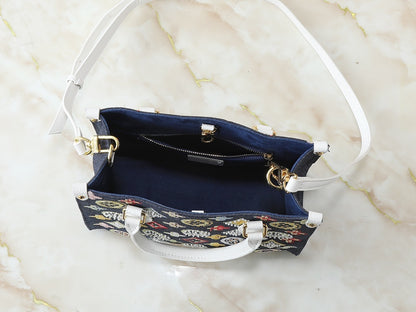 Denim OnTheGo MM Handbag