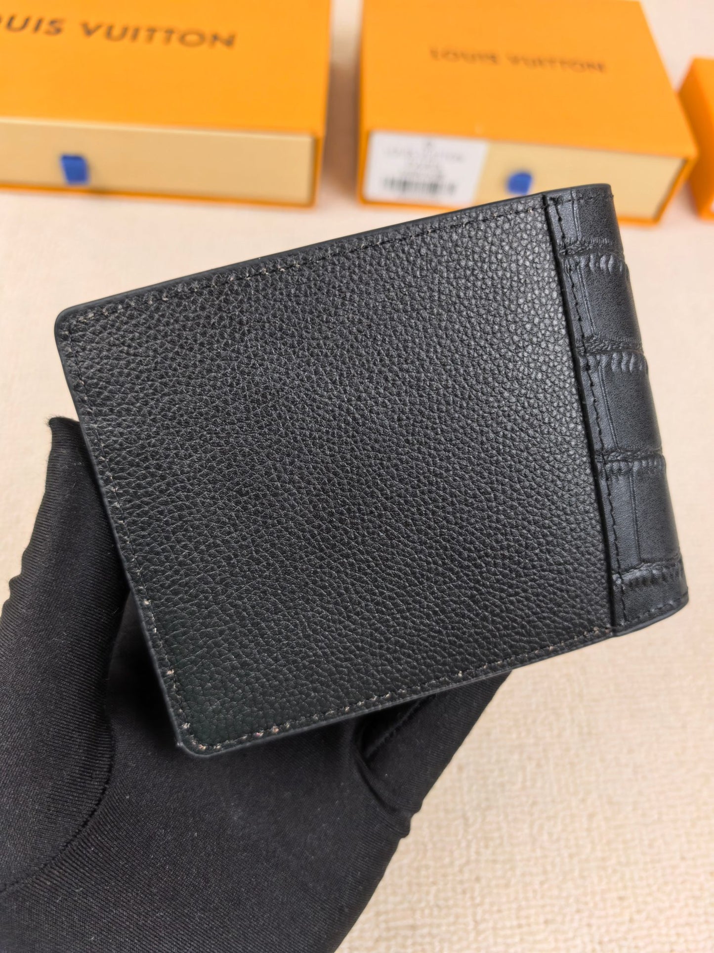 Multiple Wallet Black Aerogram