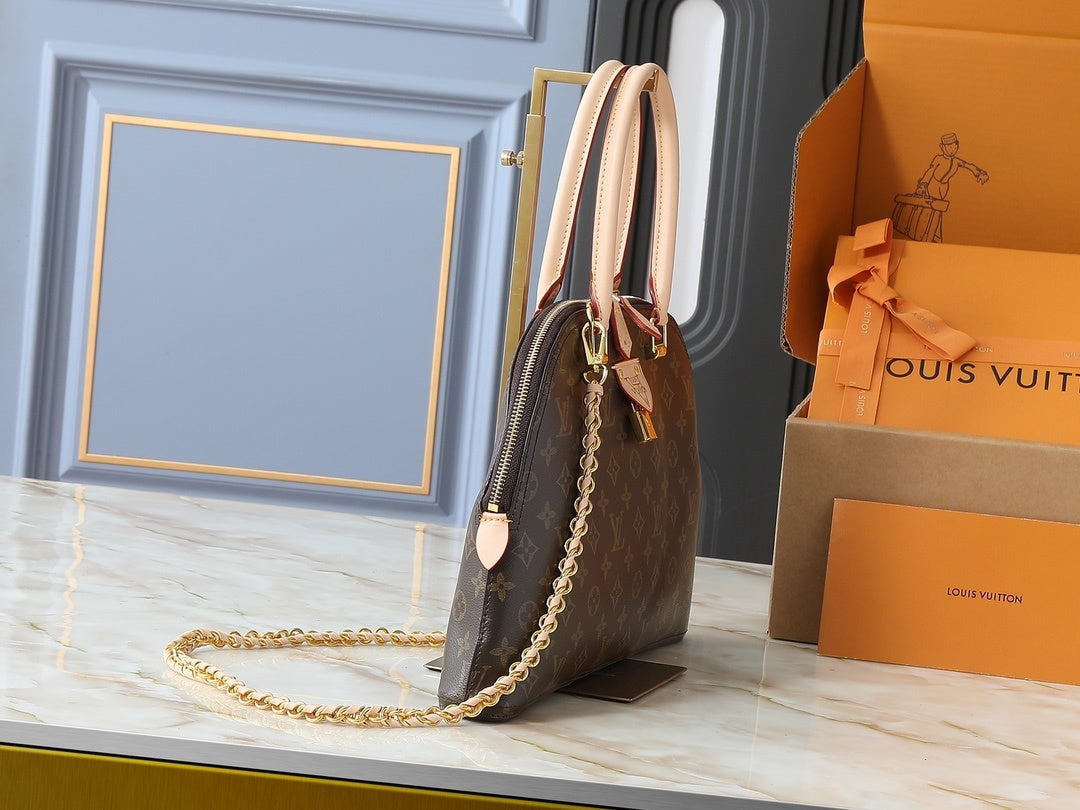 Moon 2020 Alma Handbag