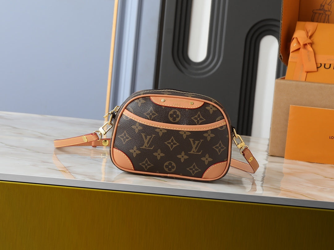 Deauville MINI Shoulder Bag