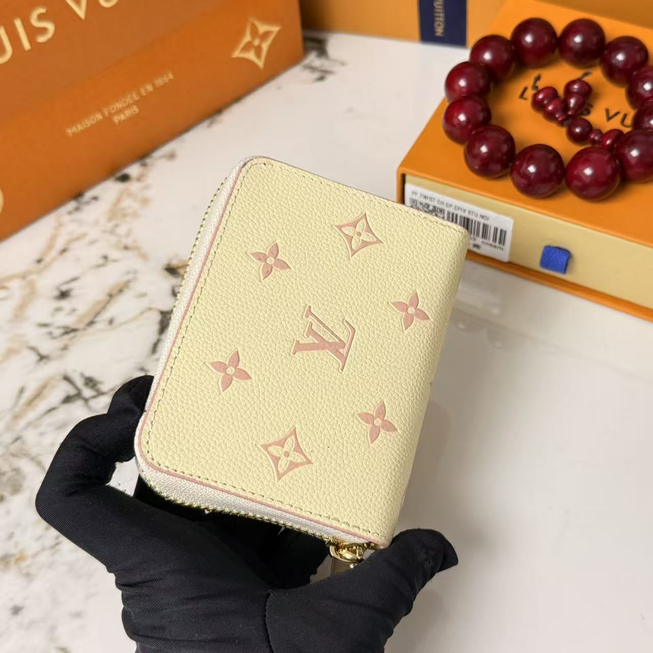 Cléa Wallet Monogram Empreinte Leather