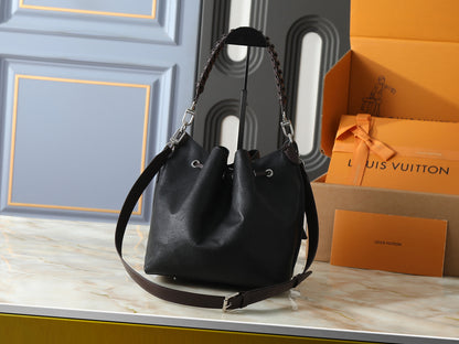 Muria Bucket Bag