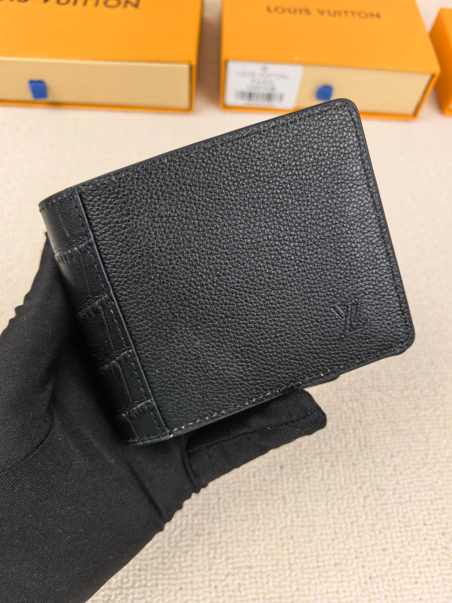 Multiple Wallet Black Aerogram