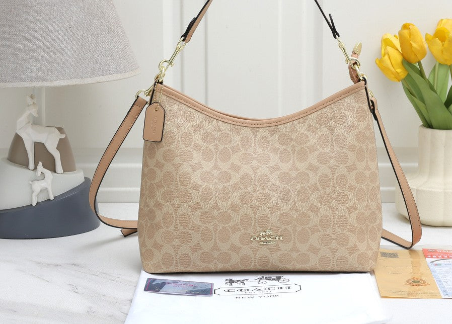 Laurel Shoulder Bag