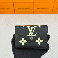 Black & Yellow